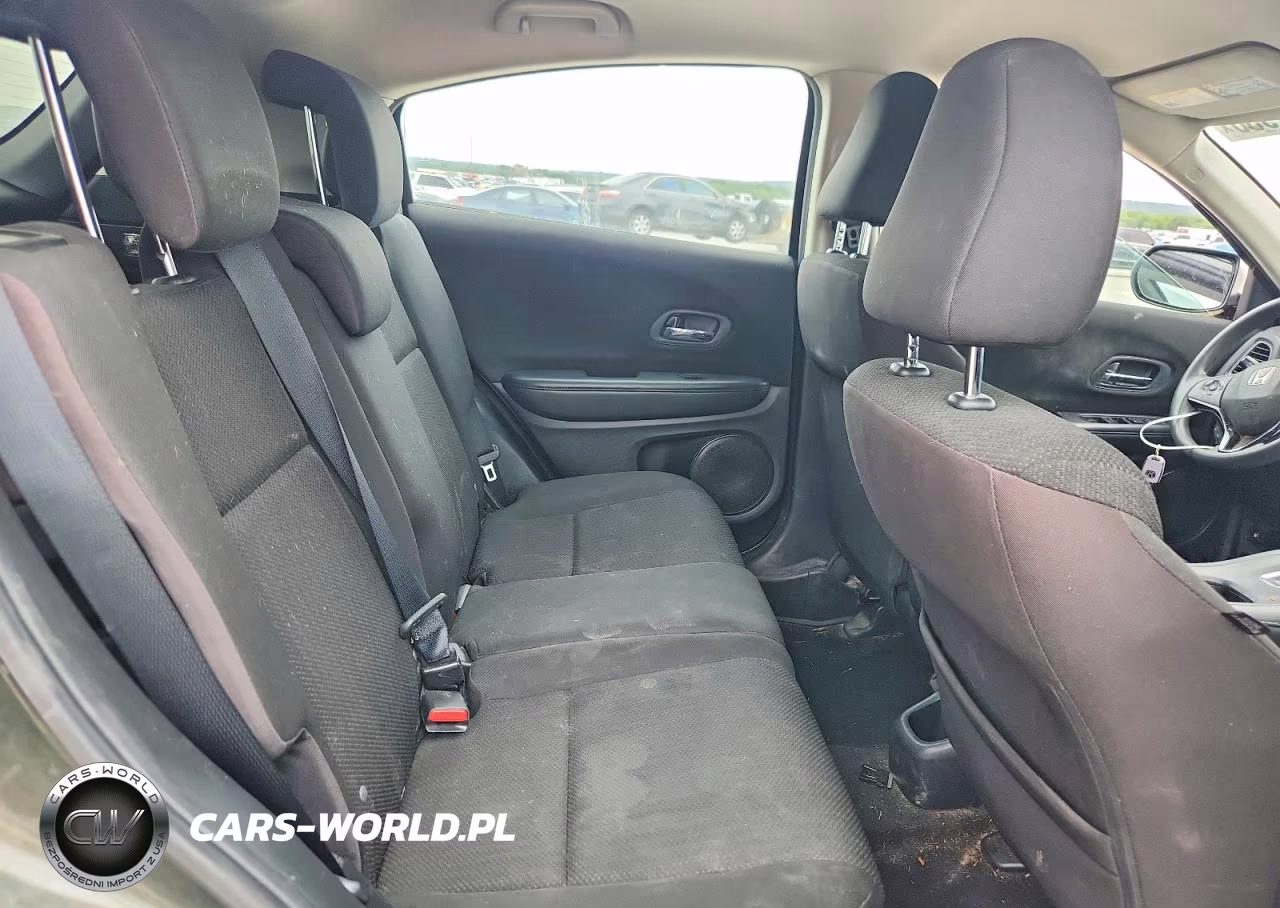 2018 Honda Hr-V Lx VIN:3CZRU5H38JG704090 - 11