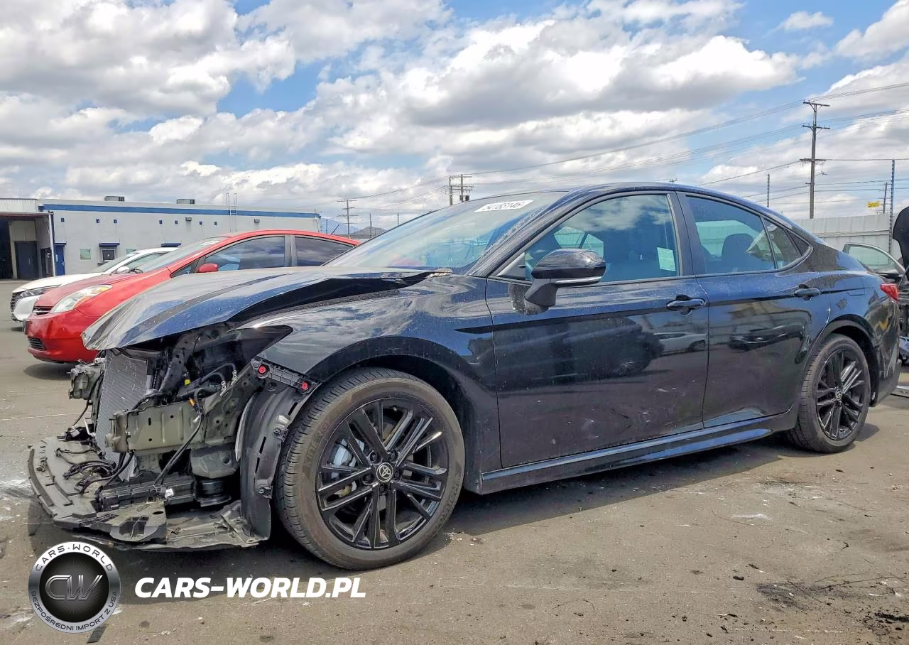 2025 Toyota Camry Se – zdjęcie 1 z 12