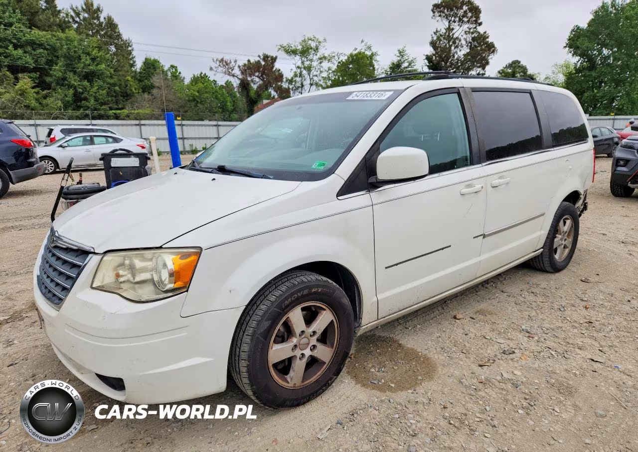 2010 Chrysler Town & Country Touring