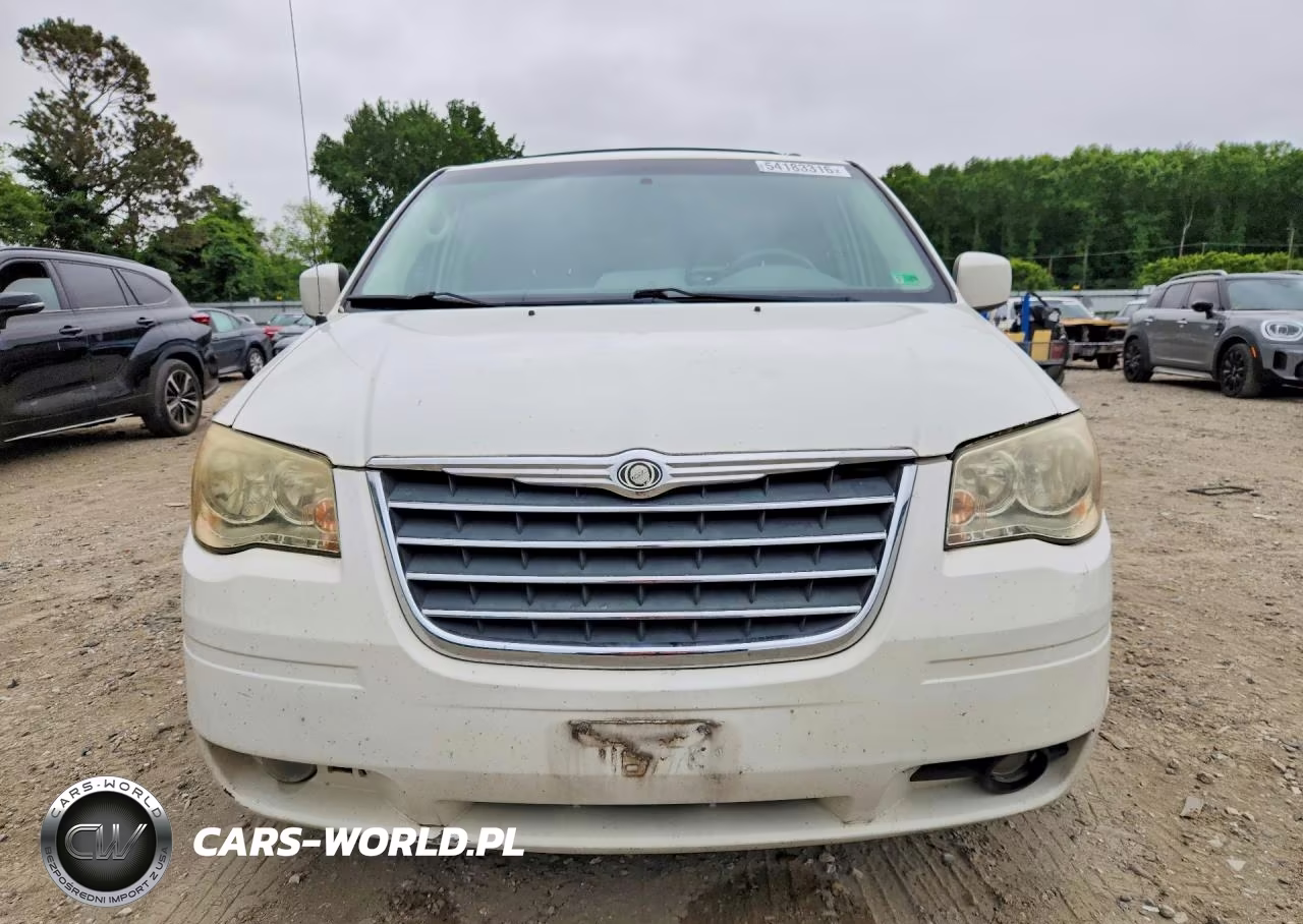 2010 Chrysler Town & Country Touring VIN:2A4RR5D14AR493227 - 5