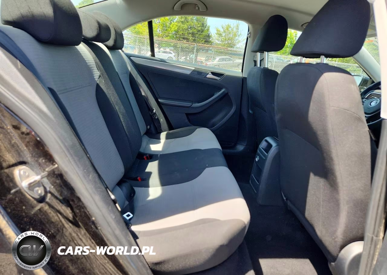 2017 Volkswagen Jetta S VIN:3VW2B7AJ1HM405695 - 10