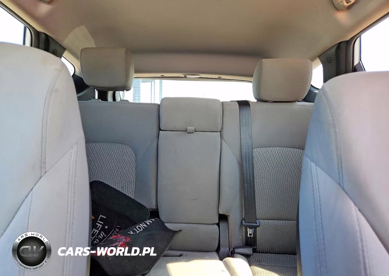 2018 Hyundai Santa Fe Sport 2.4L VIN:5XYZT3LB5JG553221 - 10