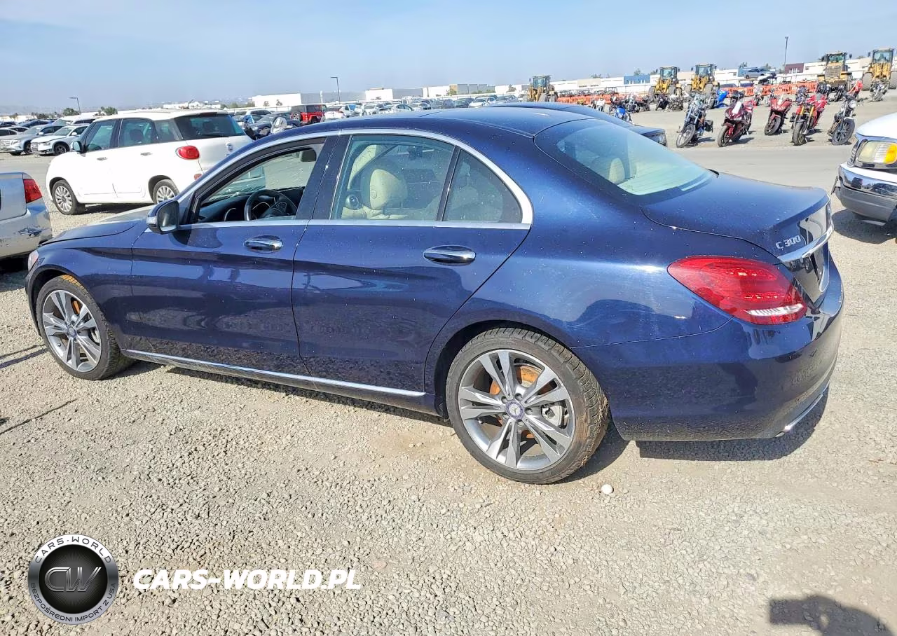2015 Mercedes-Benz C 300 4Matic VIN:55SWF4KB1FU019082 - 2