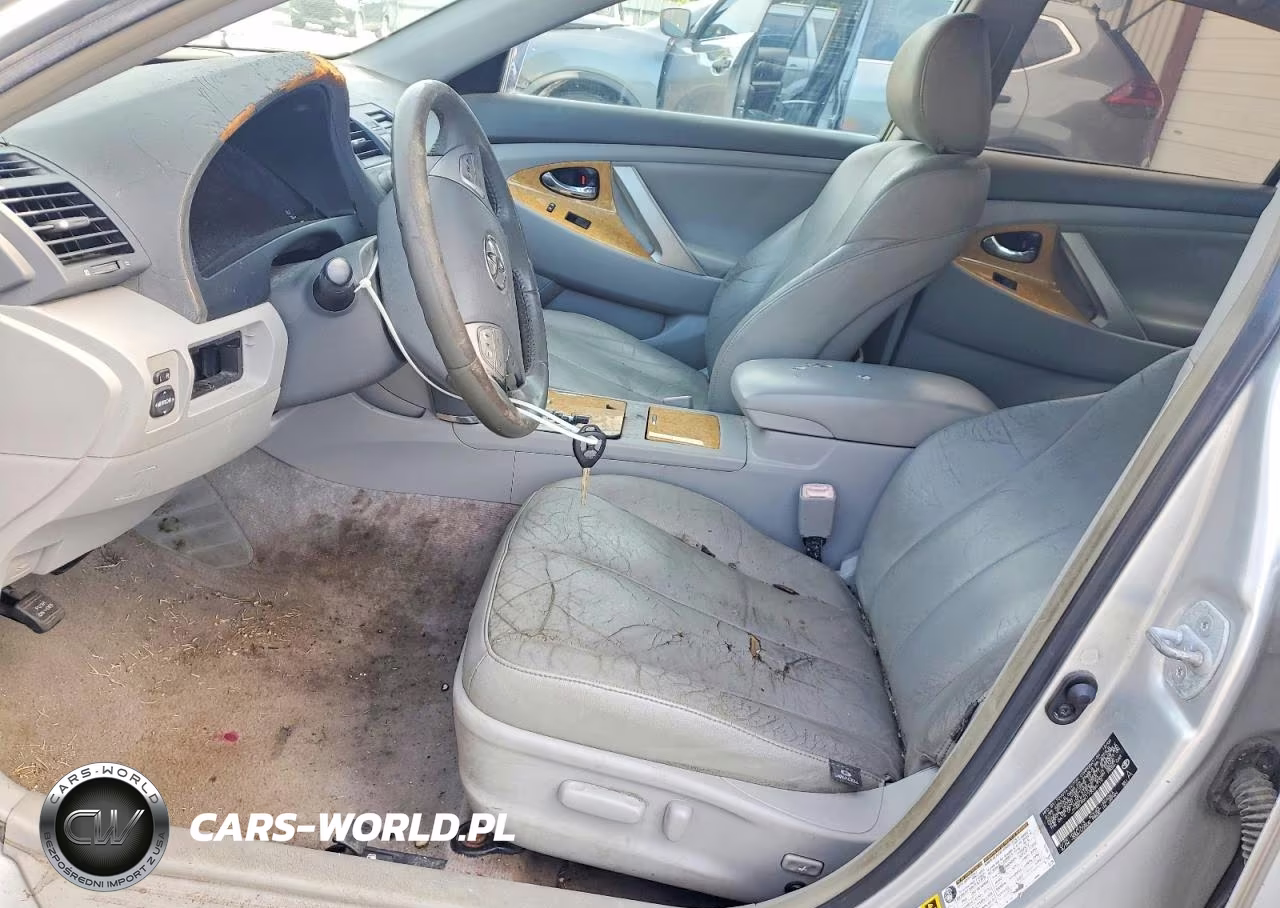 2008 Toyota Camry Le VIN:JTNBE46K173085719 - 7