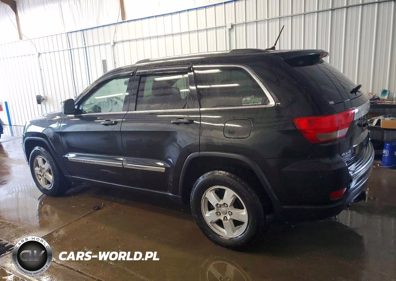 2013 Jeep Grand Cherokee Laredo VIN:1C4RJFAG0DC502921 - 2
