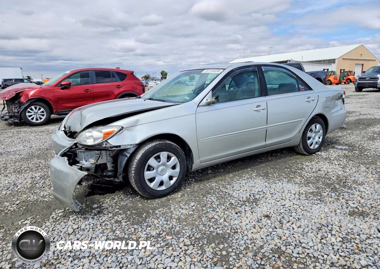2003 Toyota Camry Le – zdjęcie 1 z 13