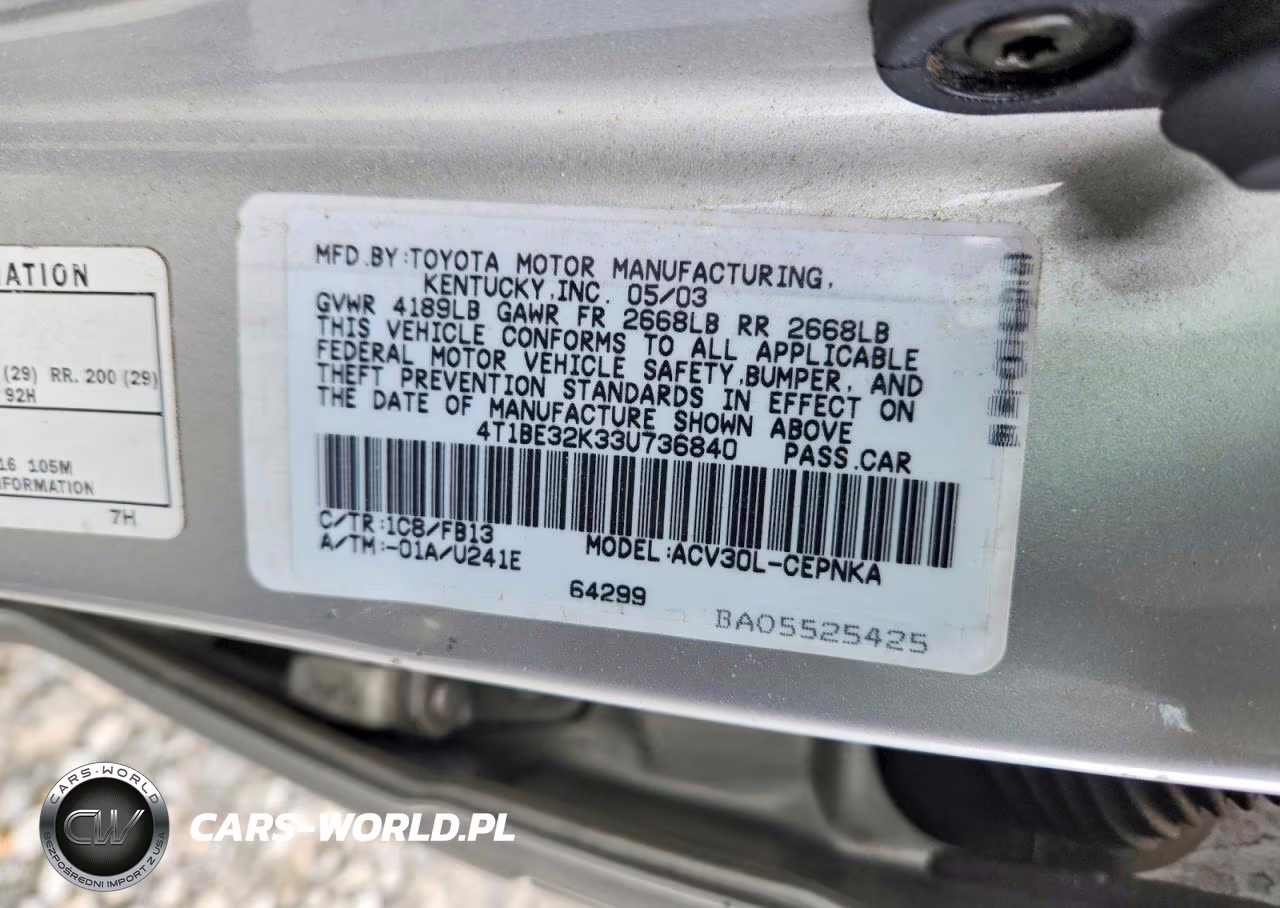 2003 Toyota Camry Le VIN:4T1BE32K33U736840 - 13