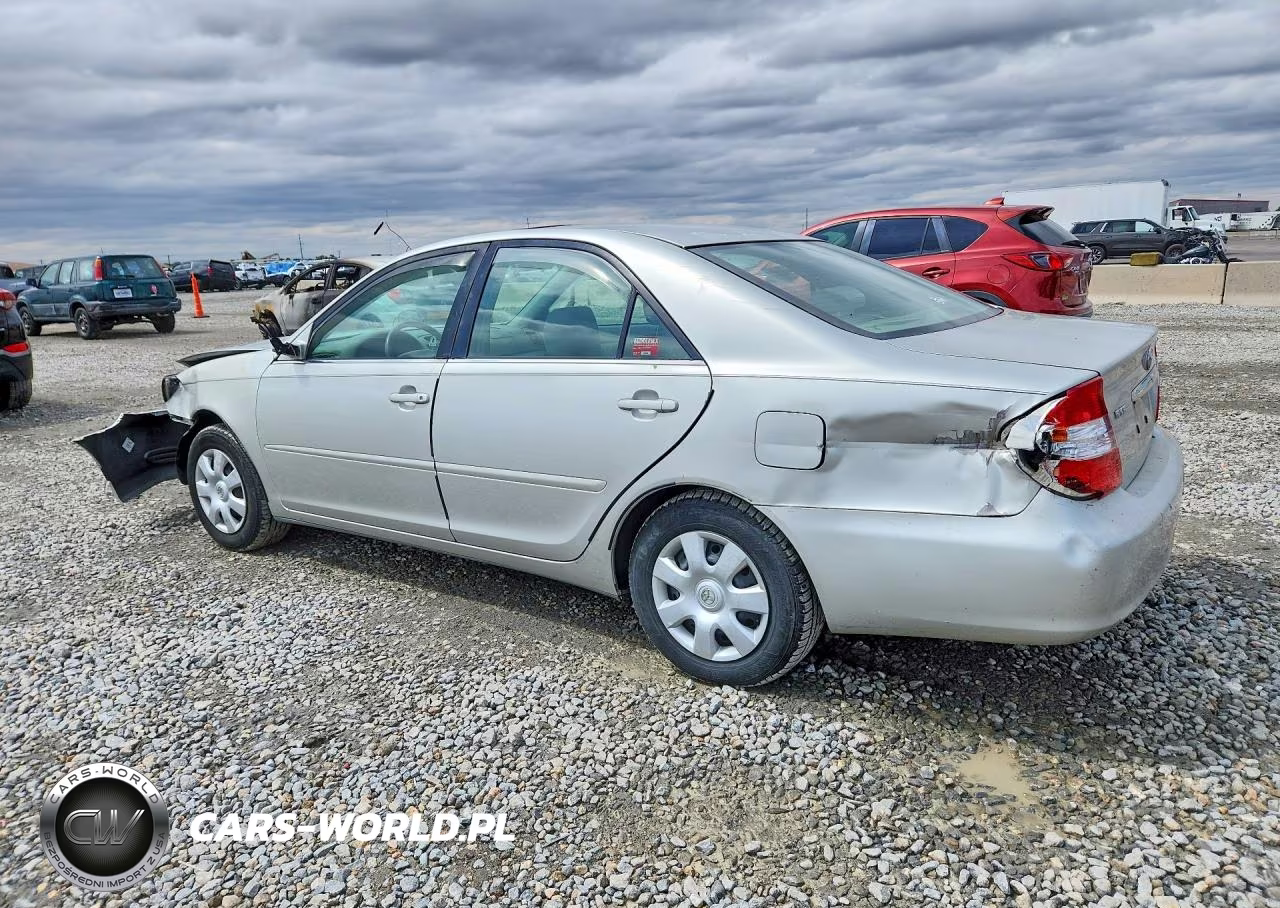 2003 Toyota Camry Le VIN:4T1BE32K33U736840 - 2