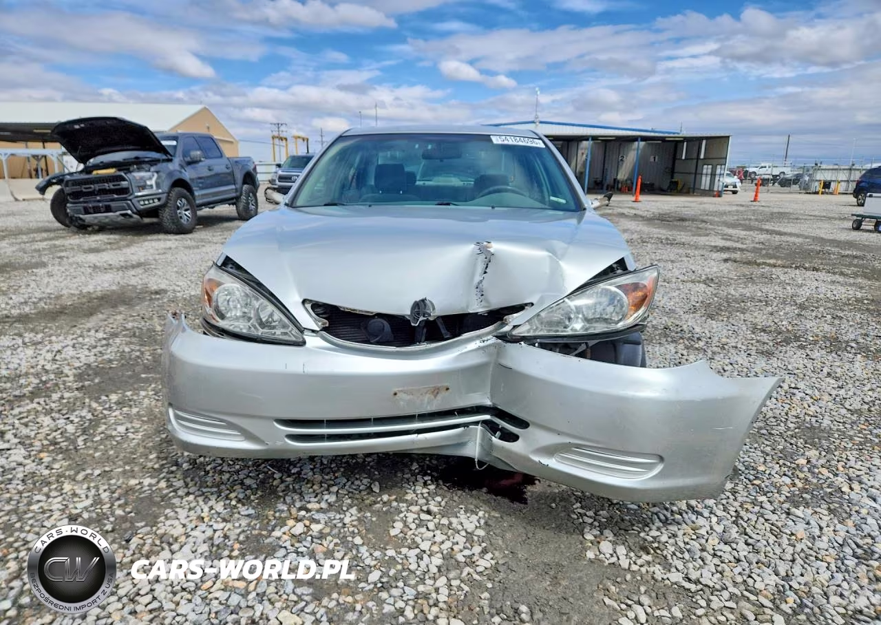 2003 Toyota Camry Le VIN:4T1BE32K33U736840 - 5