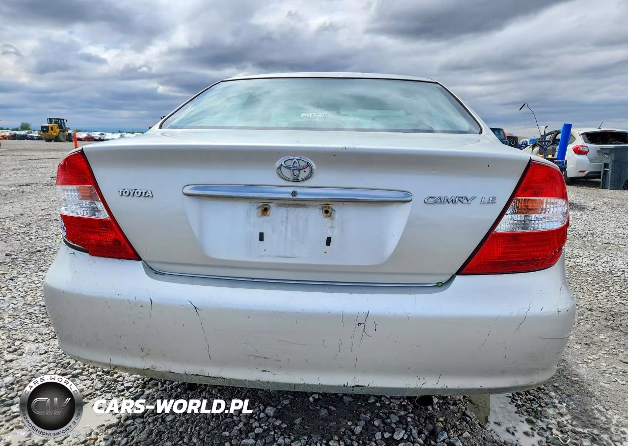 2003 Toyota Camry Le VIN:4T1BE32K33U736840 - 6