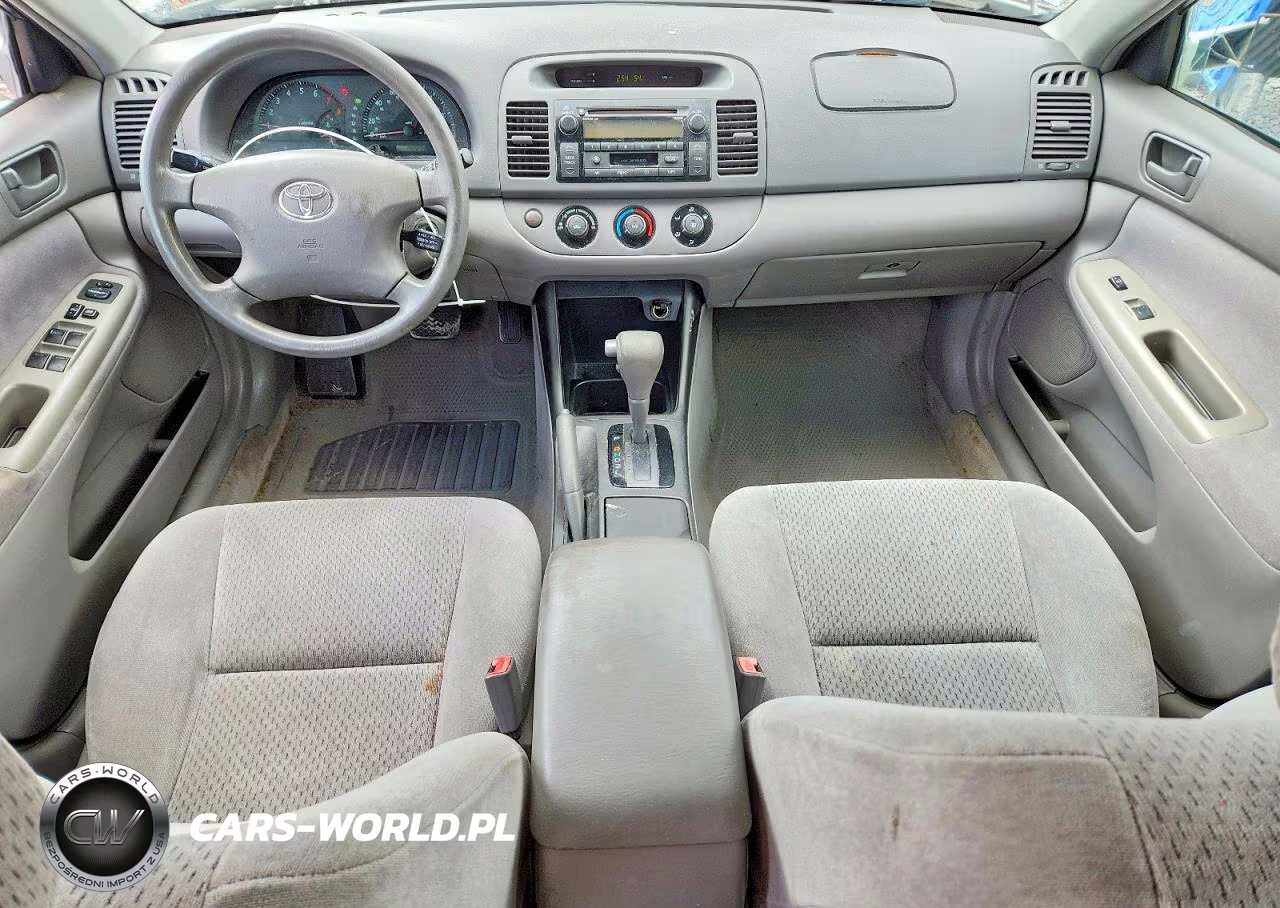 2003 Toyota Camry Le VIN:4T1BE32K33U736840 - 8