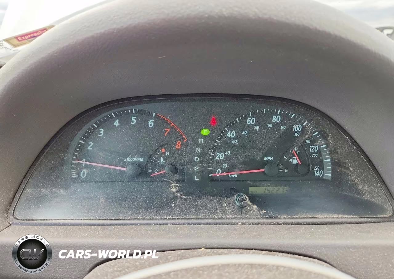2003 Toyota Camry Le VIN:4T1BE32K33U736840 - 9