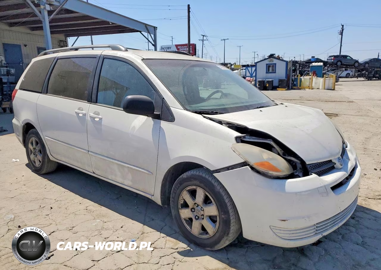 2004 Toyota Sienna Le 7 Passenger VIN:5TDZA23CX4S215992 - 4