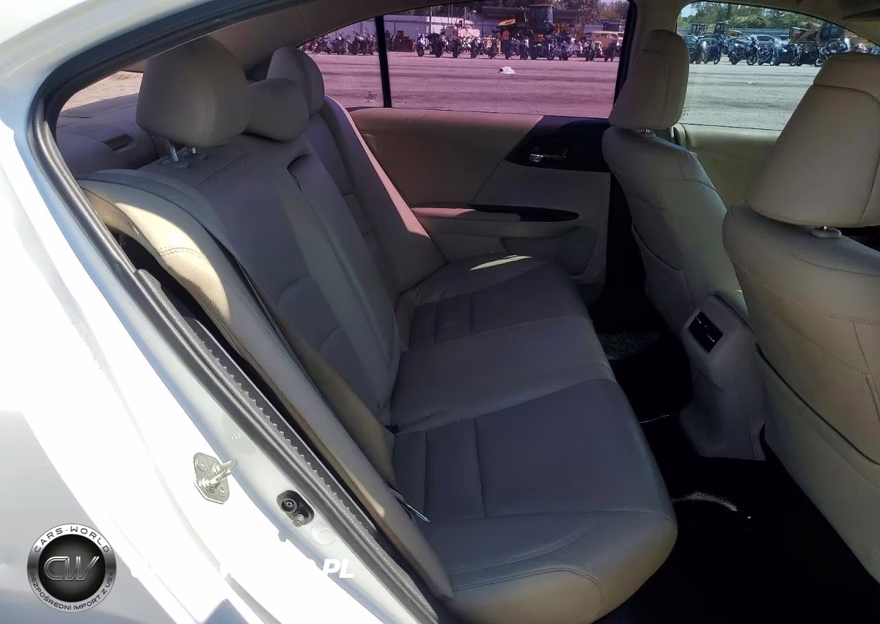 2015 Honda Accord Hybrid Exl VIN:1HGCR6F57FA009517 - 10
