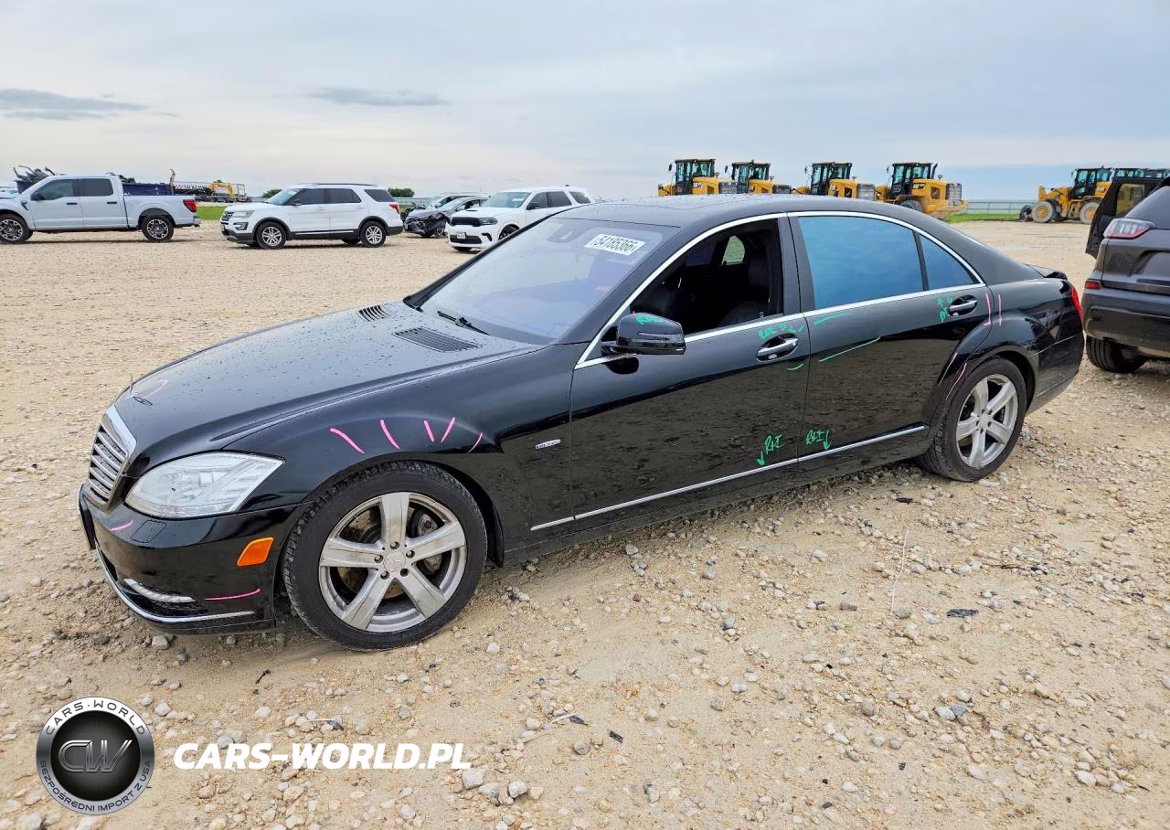 2012 Mercedes-Benz S 550 4Matic