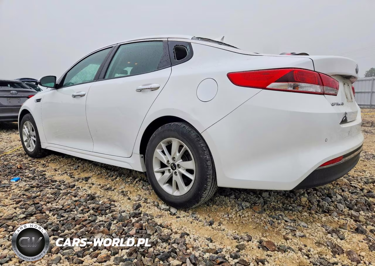 2018 Kia Optima Lx VIN:5XXGT4L3XJG230888 - 2
