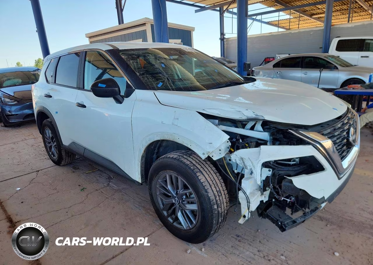 2023 Nissan Rogue S VIN:5N1BT3ABXPC850370 - 4