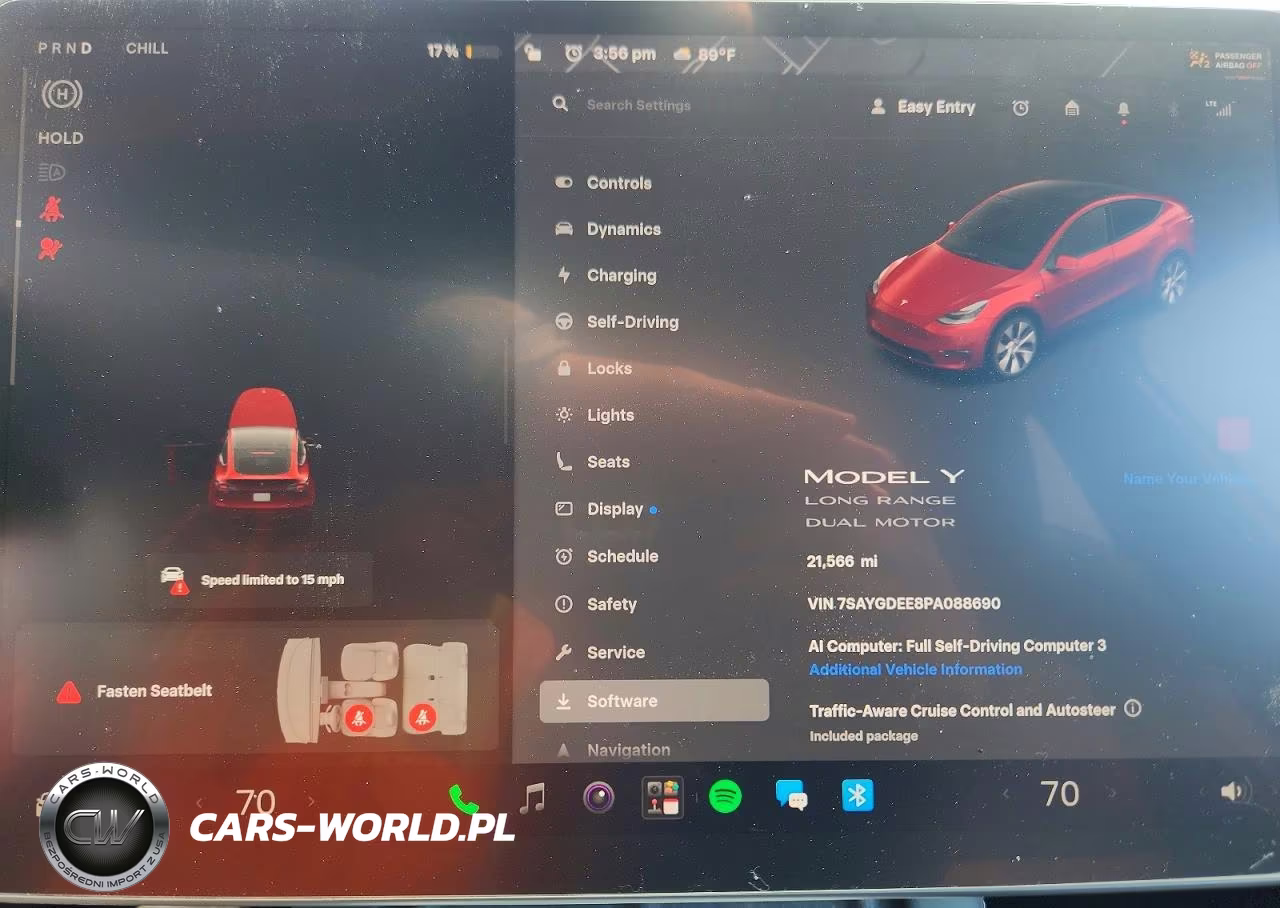 2023 Tesla Model Y VIN:7SAYGDEE8PA088690 - 9