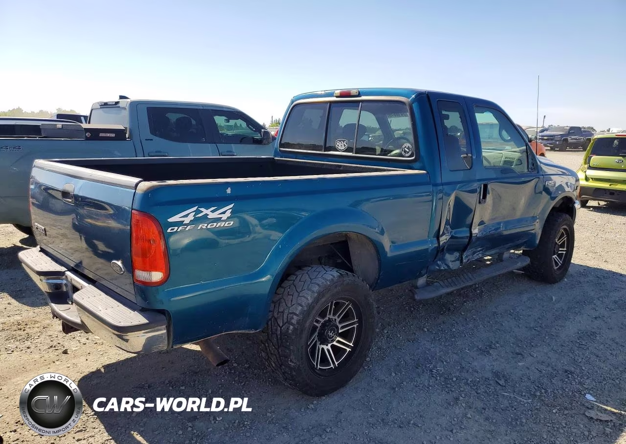 2001 Ford F250 Super Duty VIN:1FTNX21L51ED18061 - 3