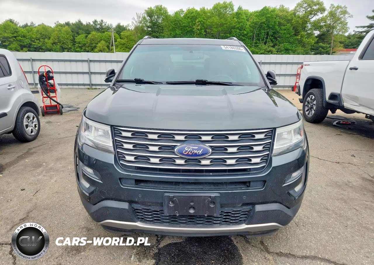 2016 Ford Explorer Xlt VIN:1FM5K8D82GGD00926 - 5