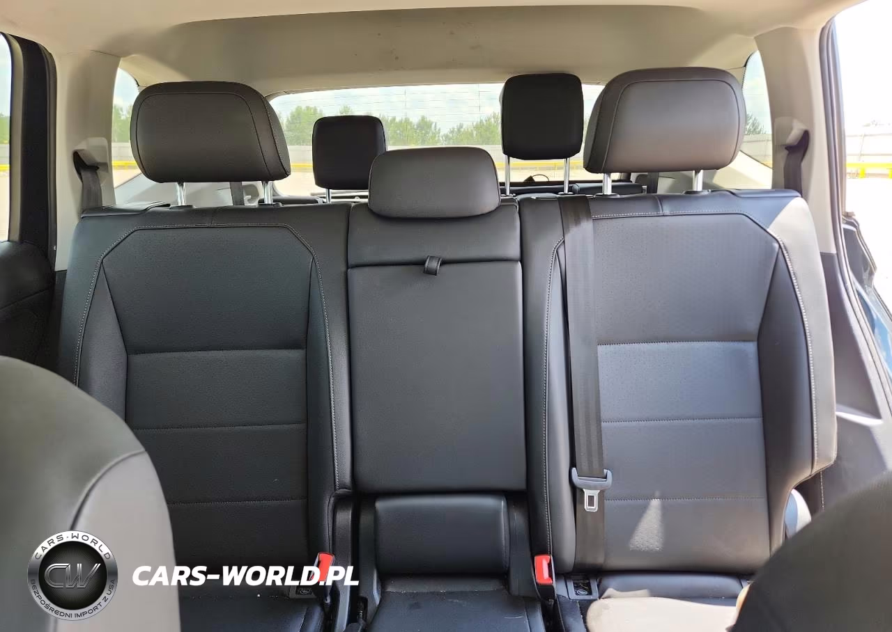 2019 Volkswagen Tiguan Se VIN:3VV3B7AXXKM116271 - 10