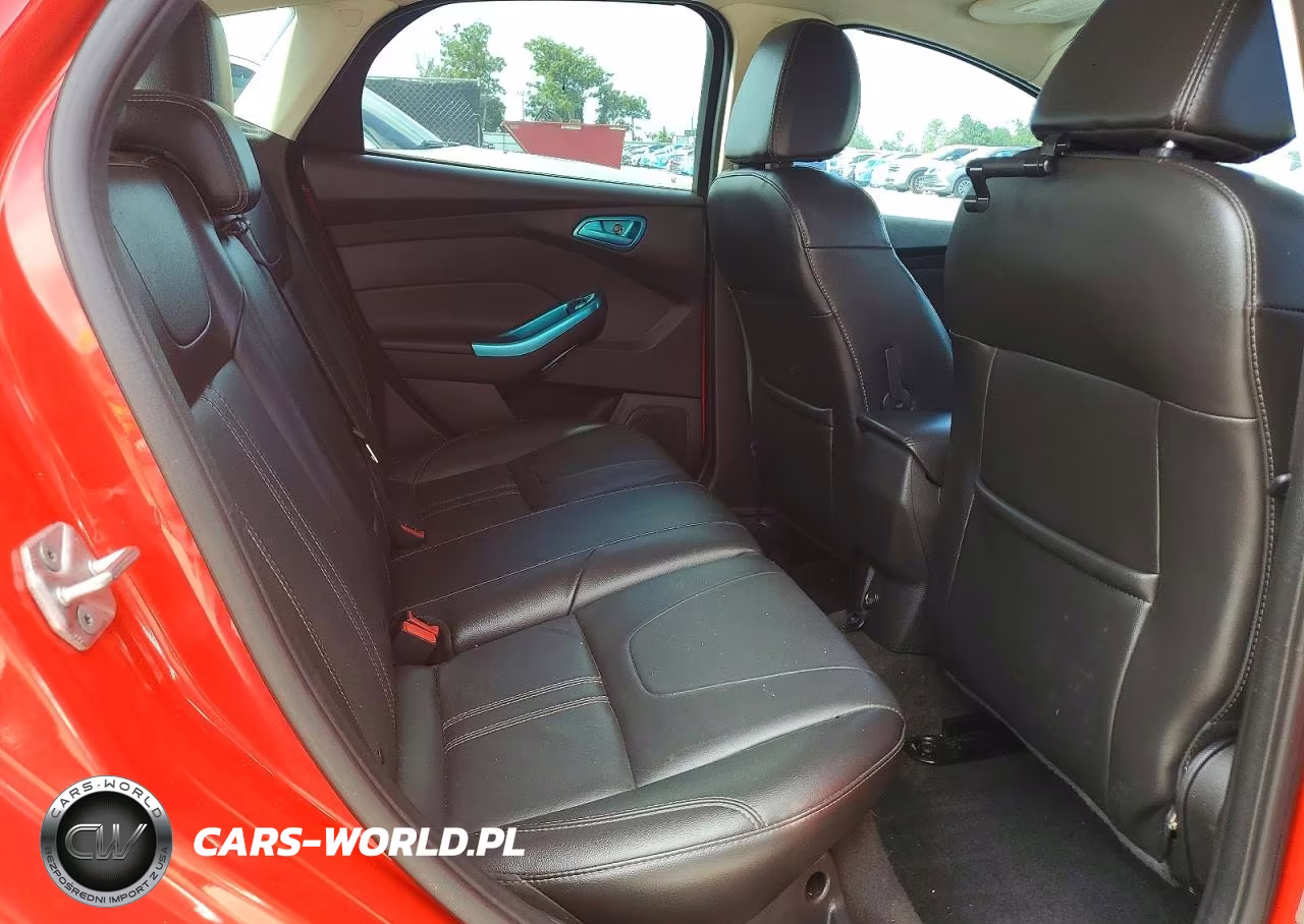 2014 Ford Focus Se VIN:1FADP3K29EL362871 - 10
