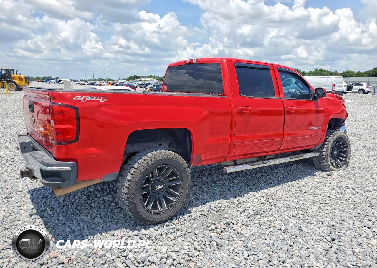 2015 Chevrolet Silverado VIN:1GC1KVEG3FF563261 - 3