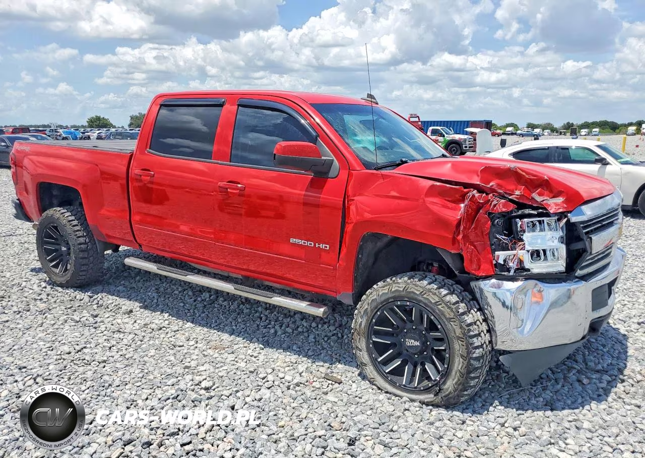 2015 Chevrolet Silverado VIN:1GC1KVEG3FF563261 - 4