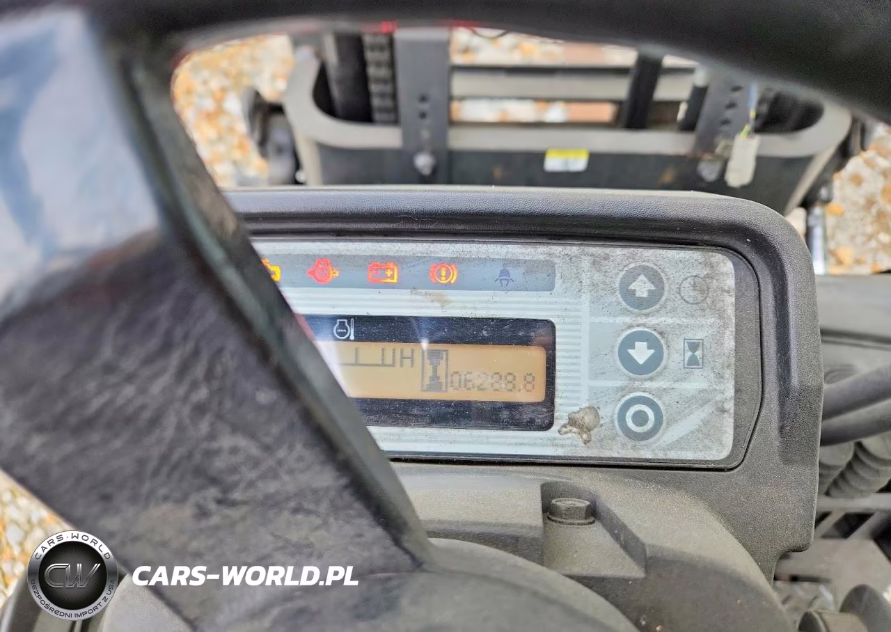 2012 Nissan Forklift VIN:CP1F29P9462 - 8