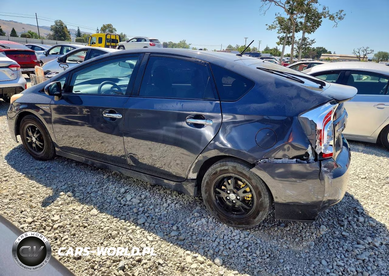 2013 Toyota Prius Two VIN:JTDKN3DUXD1659759 - 2