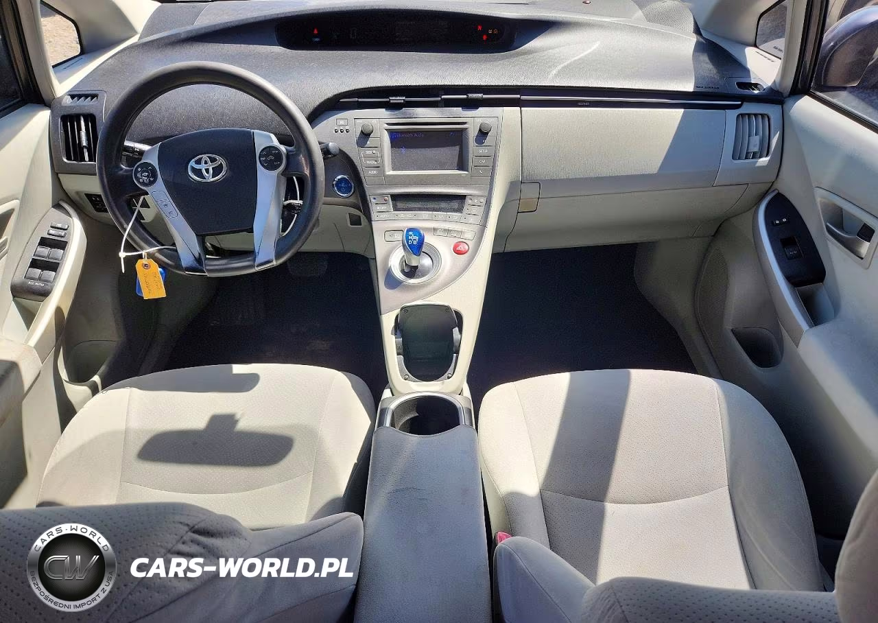 2013 Toyota Prius Two VIN:JTDKN3DUXD1659759 - 8