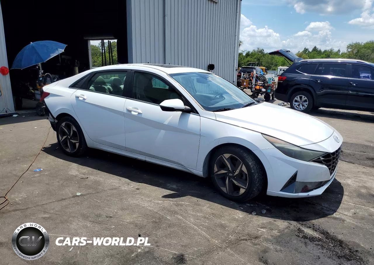 2021 Hyundai Elantra Limited VIN:5NPLP4AG5MH000984 - 4