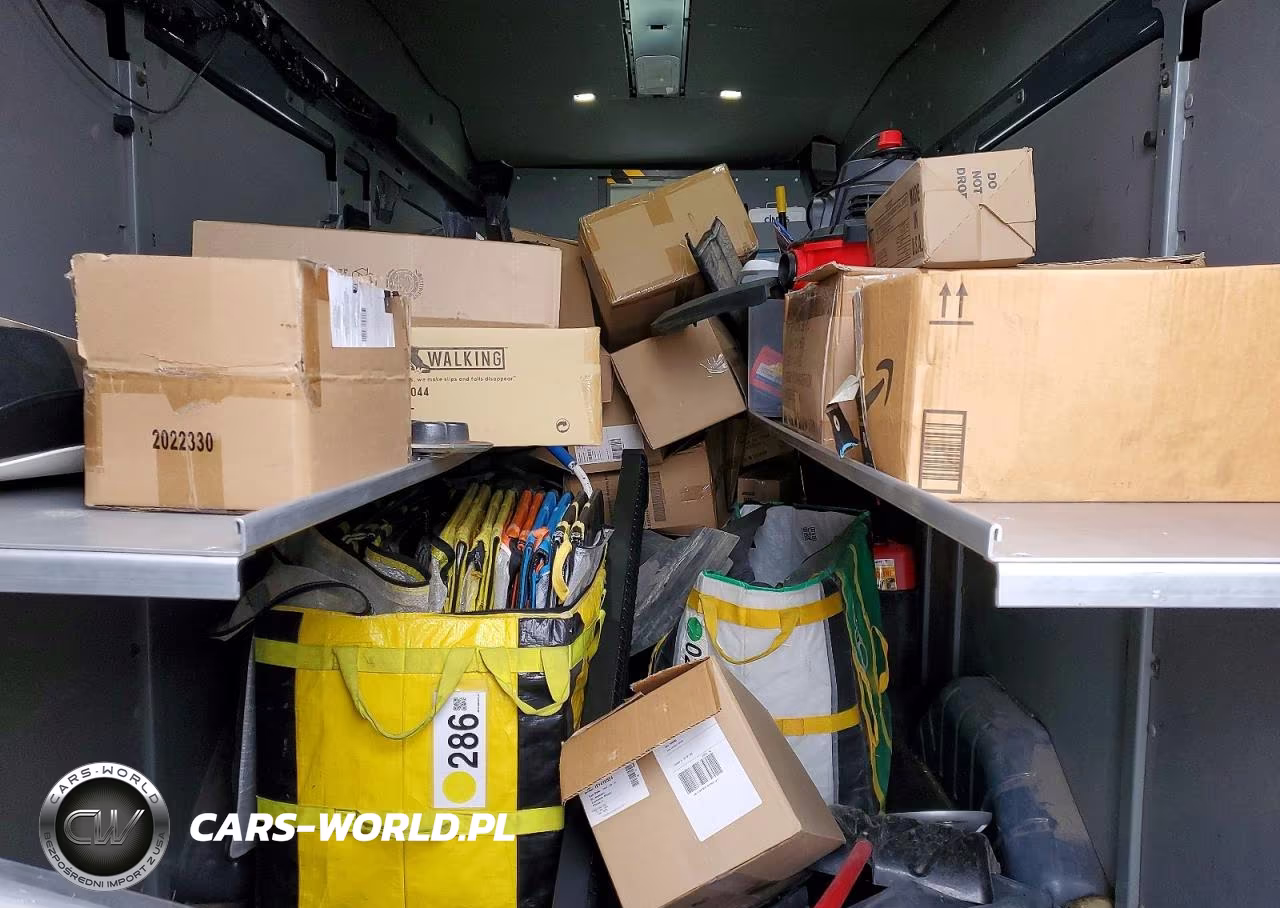 2020 Ford Transit 250 Delivery Van VIN:1FTBR3X89LKB32632 - 10