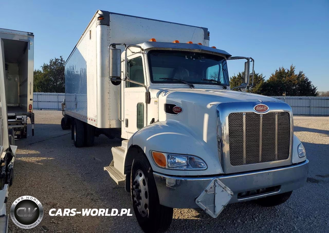 2016 Peterbilt 337 Box Truck VIN:2NP2HM6X3GM362553 - 4