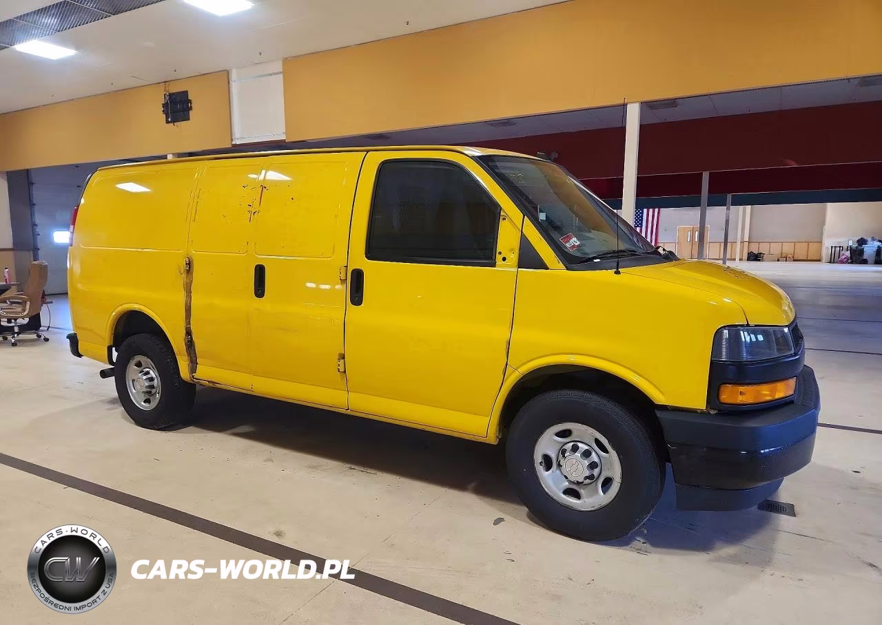 2019 Chevrolet Express G2500 VIN:1GCWGAFP9K1338946 - 4