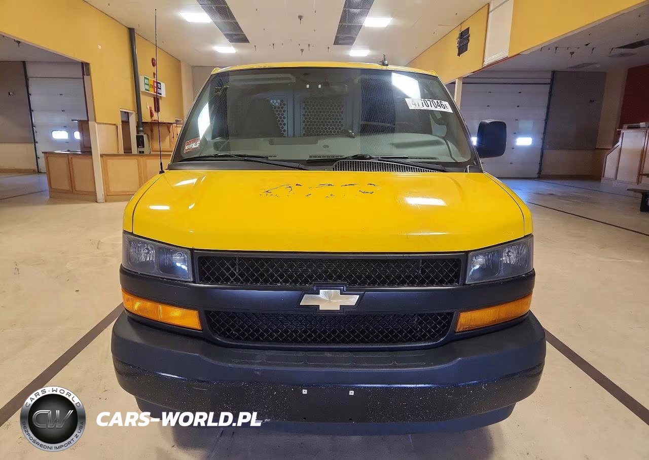 2019 Chevrolet Express G2500 VIN:1GCWGAFP9K1338946 - 5