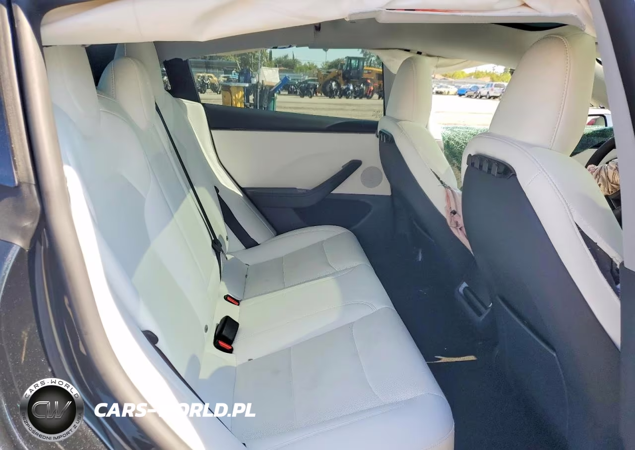 2026 Tesla Model 3 VIN:5YJ3E1EA4TF146445 - 10