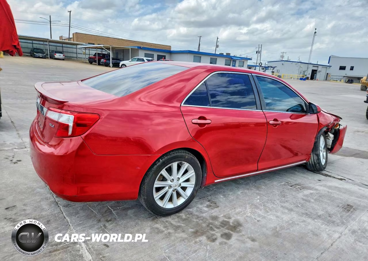 2012 Toyota Camry Xle VIN:4T1BF1FK9CU565734 - 3