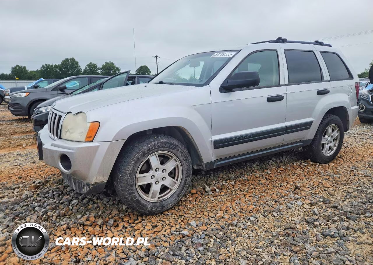 2005 Jeep Grand Cherokee Laredo