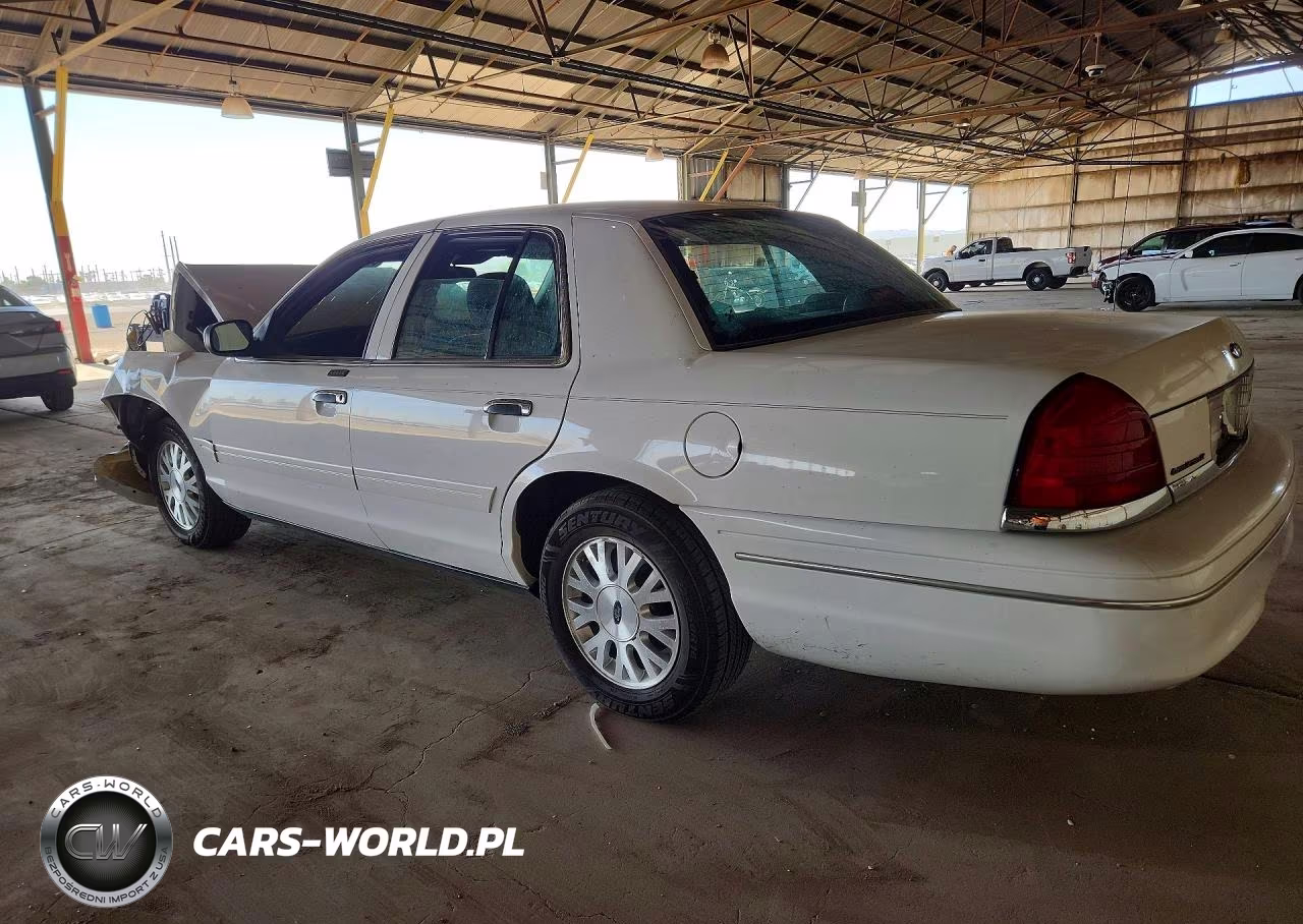 2005 Ford Crown Victoria Lx VIN:2FAFP74WX5X113031 - 2