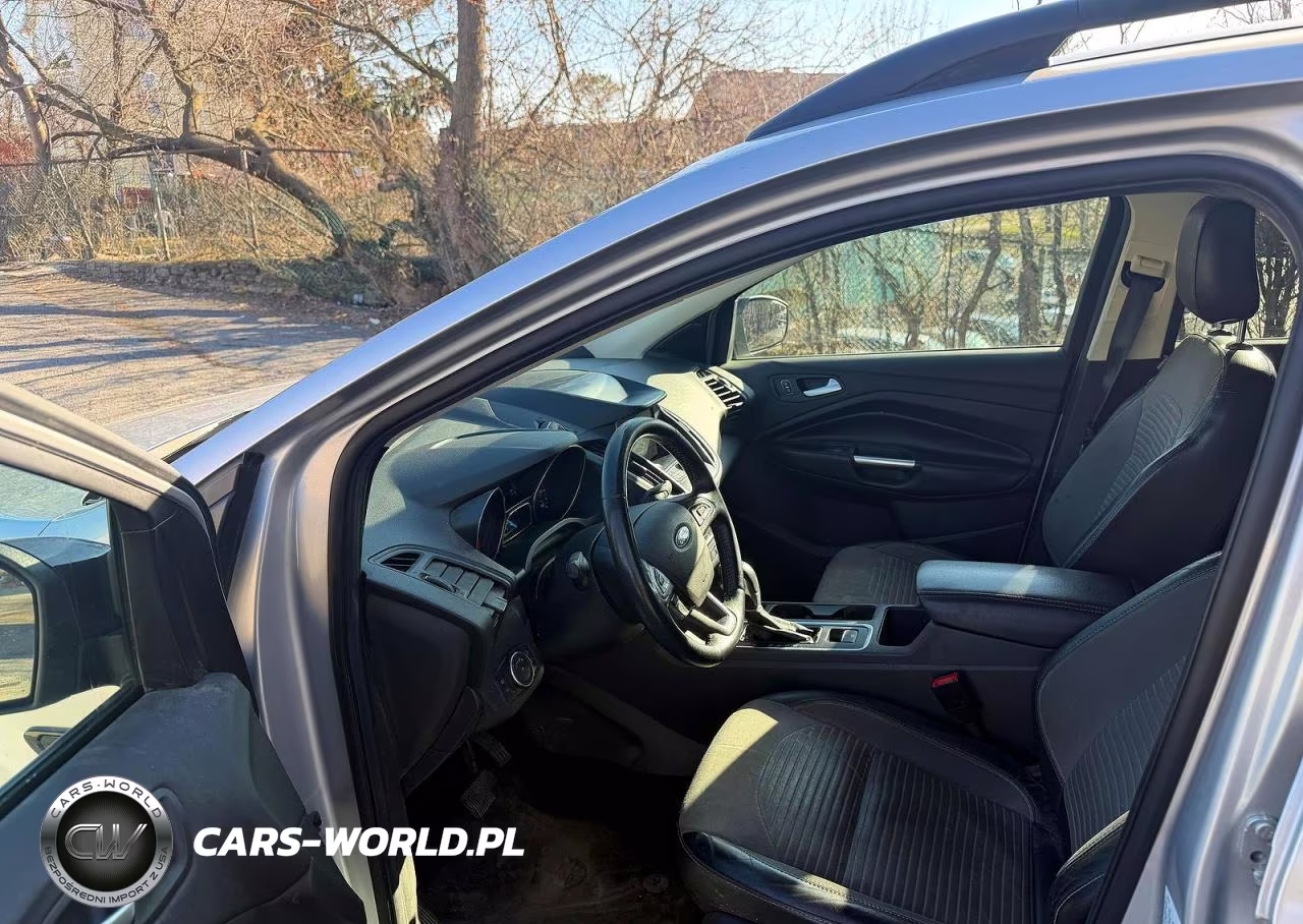 2019 Ford Escape Se VIN:1FMCU9GD8KUB73559 - 5