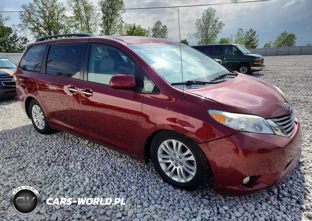 2014 Toyota Sienna Xle 8-Passenger VIN:5TDYK3DC5ES452680 - 4