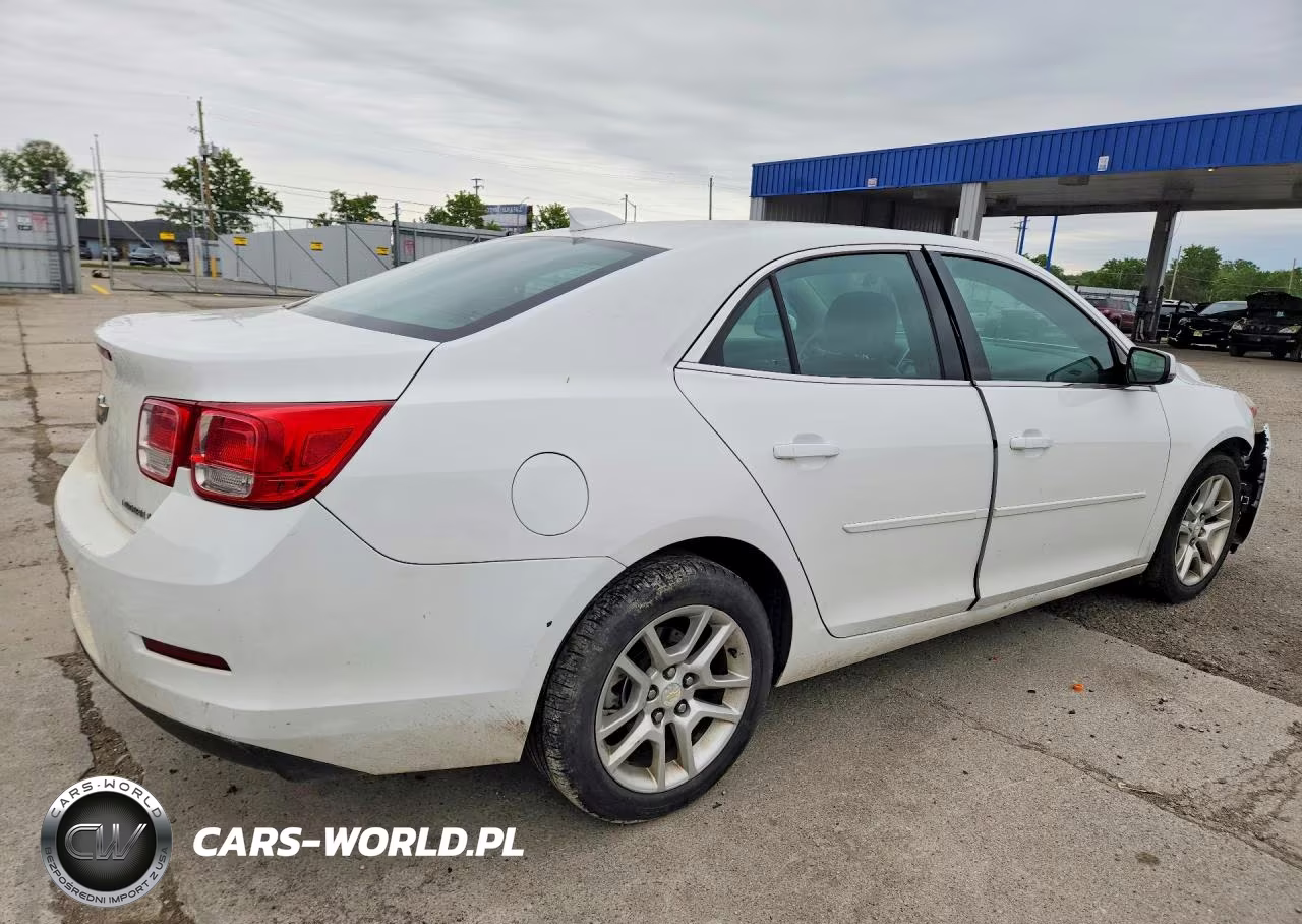 2015 Chevrolet Malibu 1Lt VIN:1G11C5SL6FU122257 - 3