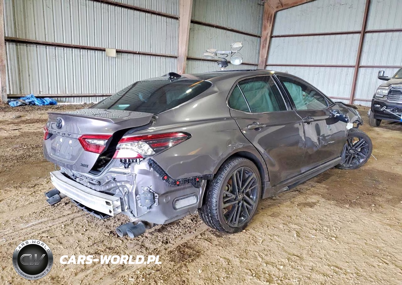 2023 Toyota Camry Xse VIN:4T1K61AK4PU752151 - 3