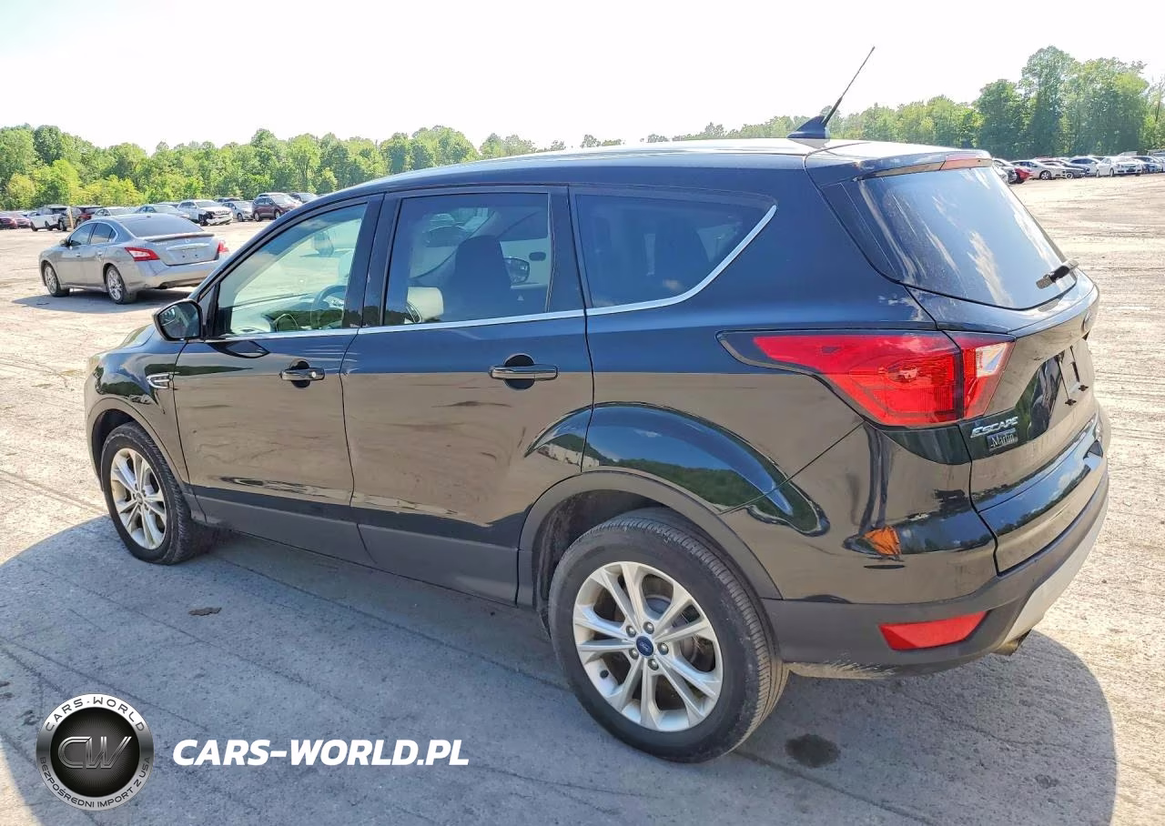 2019 Ford Escape Se VIN:1FMCU9GDXKUC49072 - 2