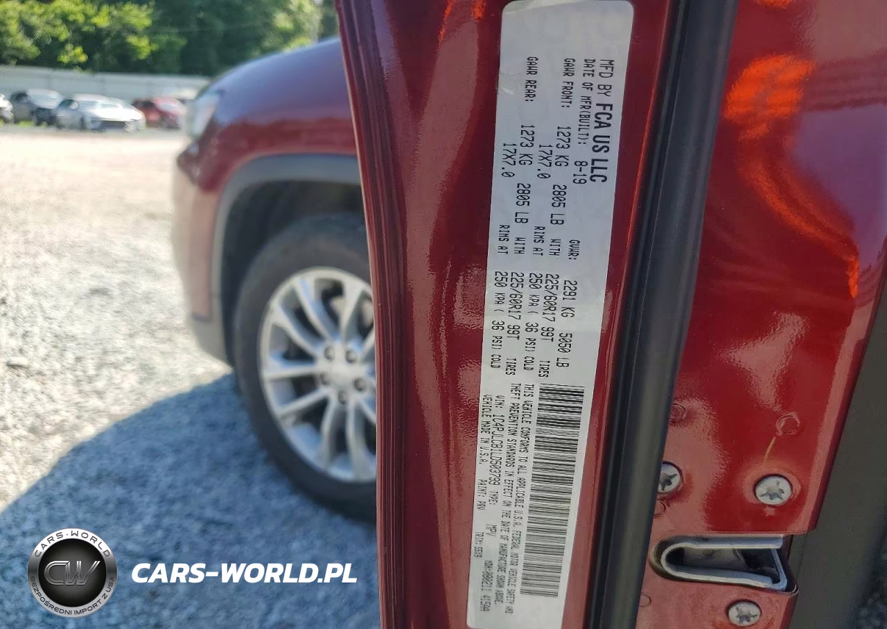 2020 Jeep Cherokee Latitude VIN:1C4PJLCB1LD503799 - 12