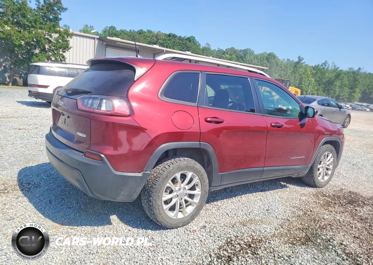 2020 Jeep Cherokee Latitude VIN:1C4PJLCB1LD503799 - 3