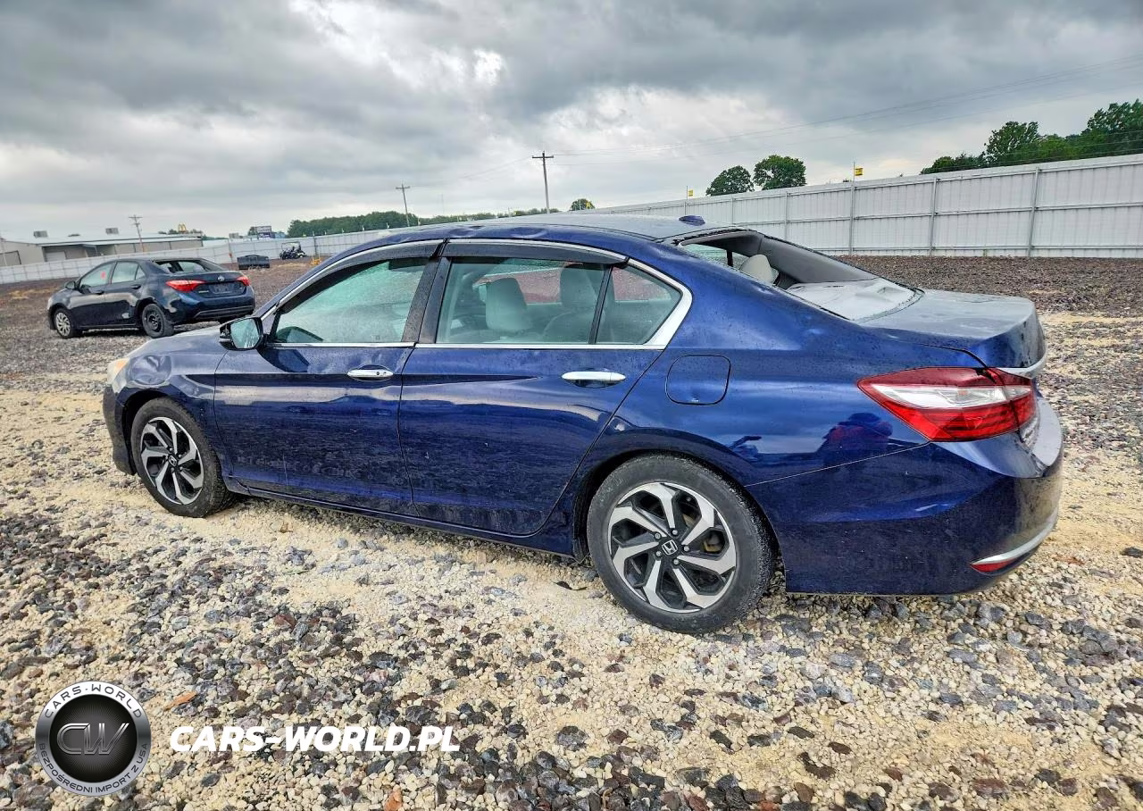 2017 Honda Accord VIN:1HGCR2F88HA182727 - 2