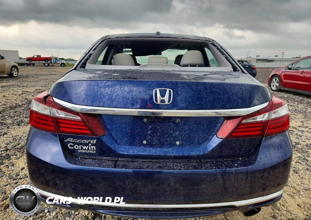 2017 Honda Accord VIN:1HGCR2F88HA182727 - 6