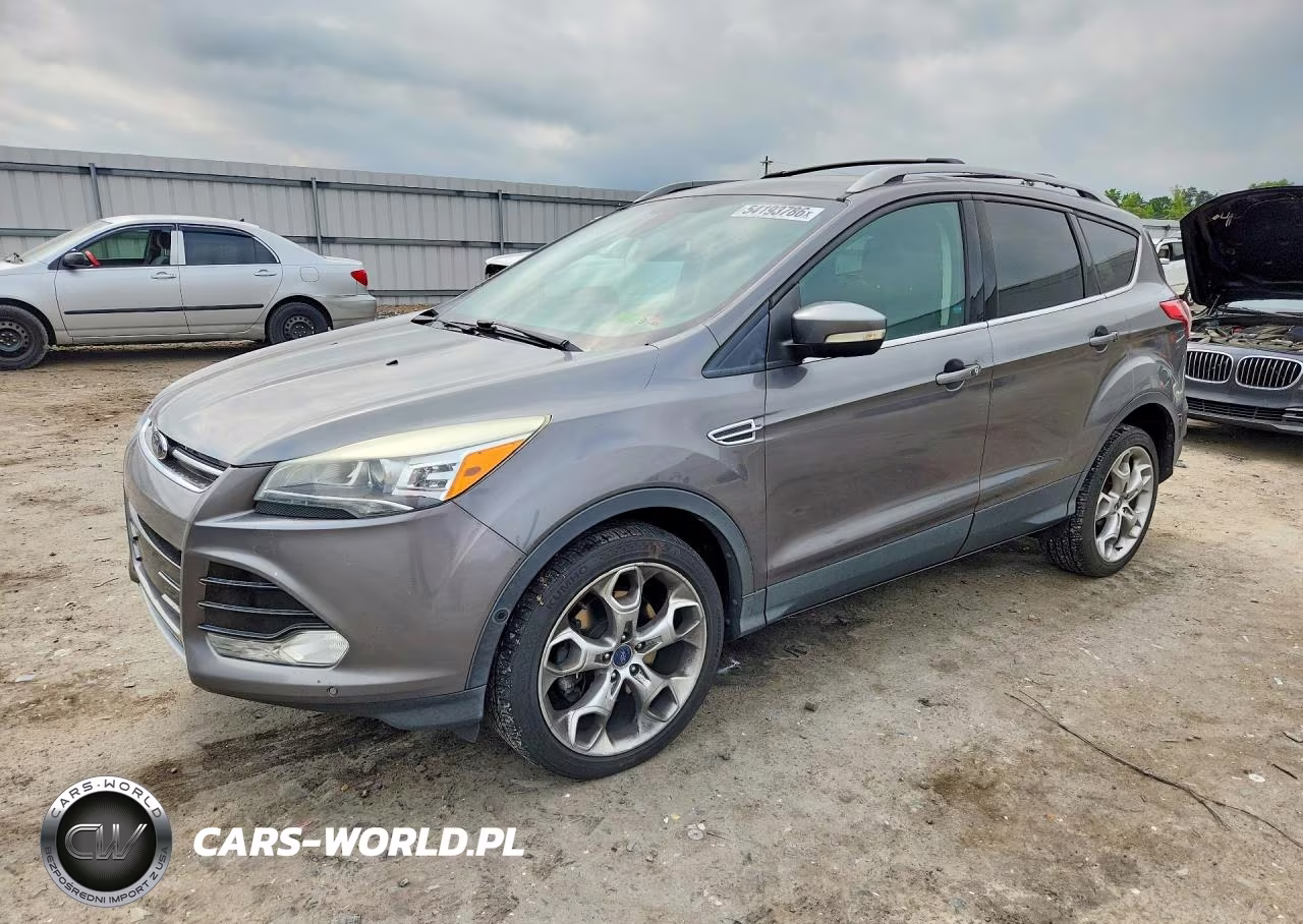 2013 Ford Escape Titanium – zdjęcie 1 z 13